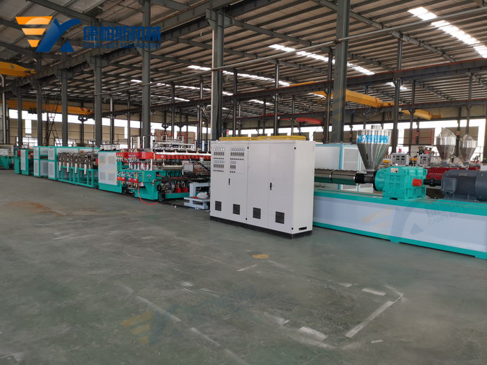 PP calcium plastic packaging box board equipment